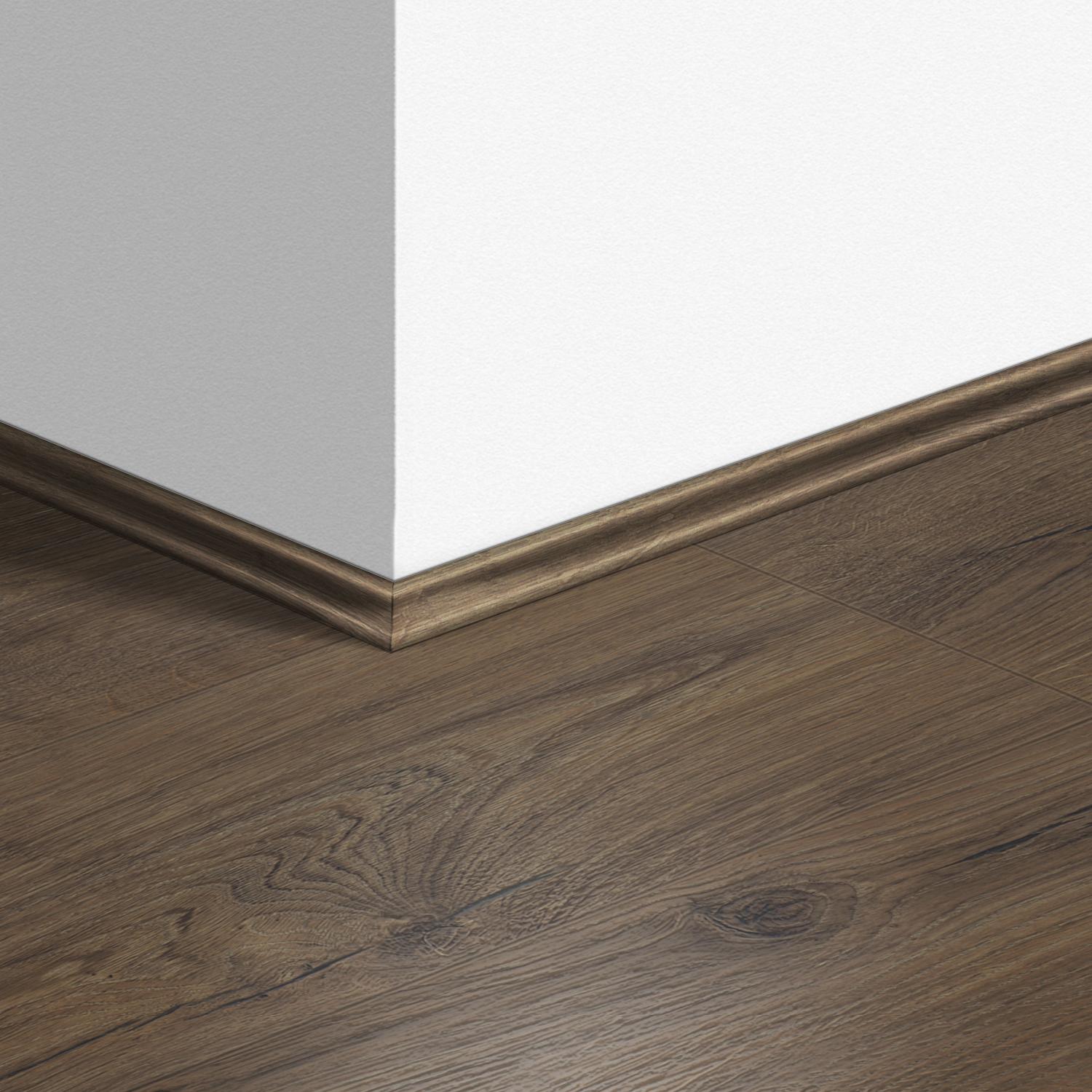 17mm 2400mm Quickstep Classic Oak Brown Laminate Scotia Image 5